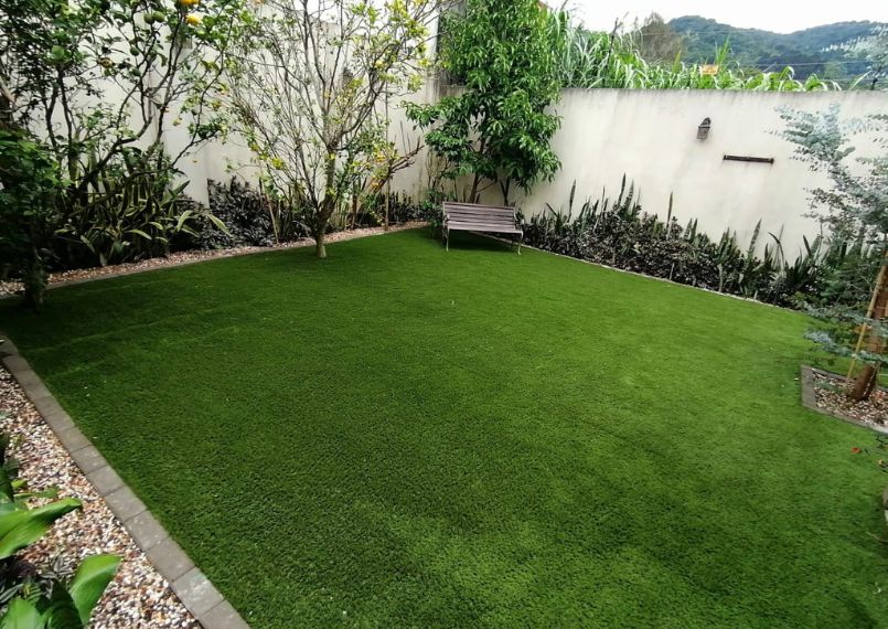 Lawn & Landscape Turf