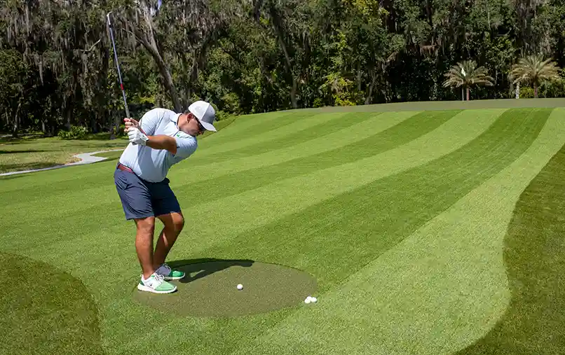 image of SYNLawn Golf custom putting green at Deer Creek Jacksonville