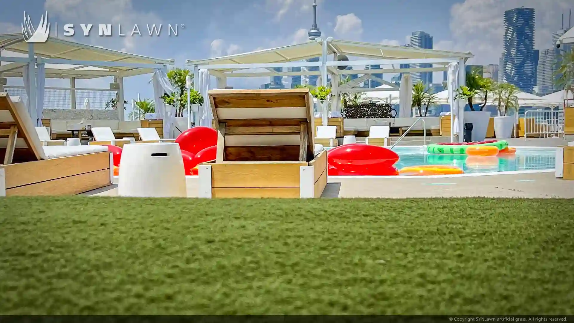 image of synlawn artificial grass at cabana pool bar Toronto Ontario