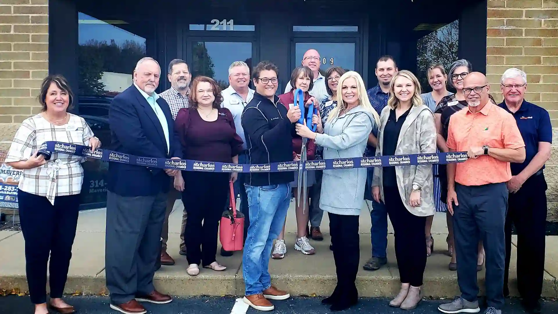 SYNLawn St. Louis Celebrates New Showroom Grand Opening with Special Events
