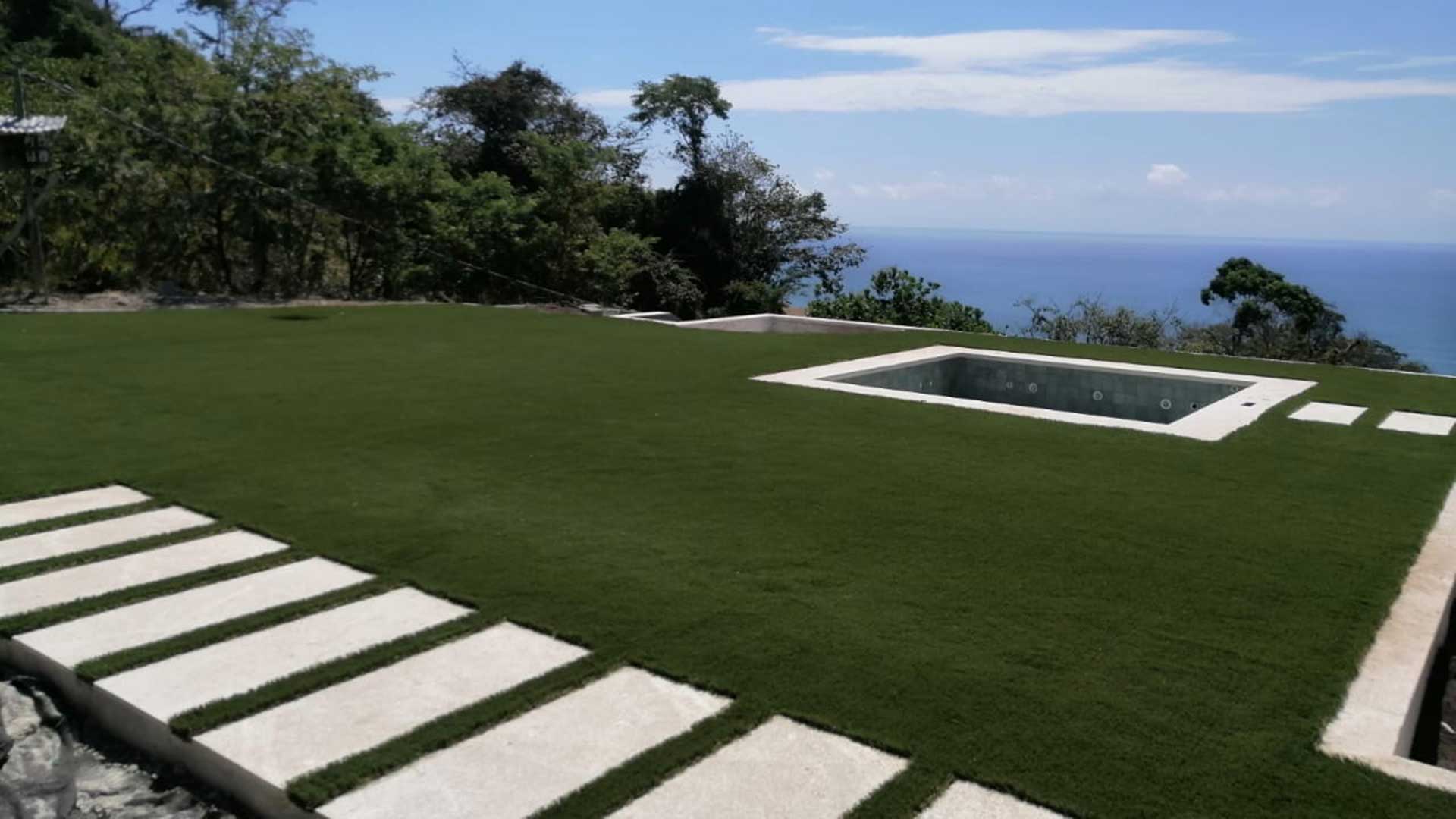 image of SYNLawn artificial grass at Ocean View Luxury House Santa Teresa Provincia de Puntarenas Costa Rica